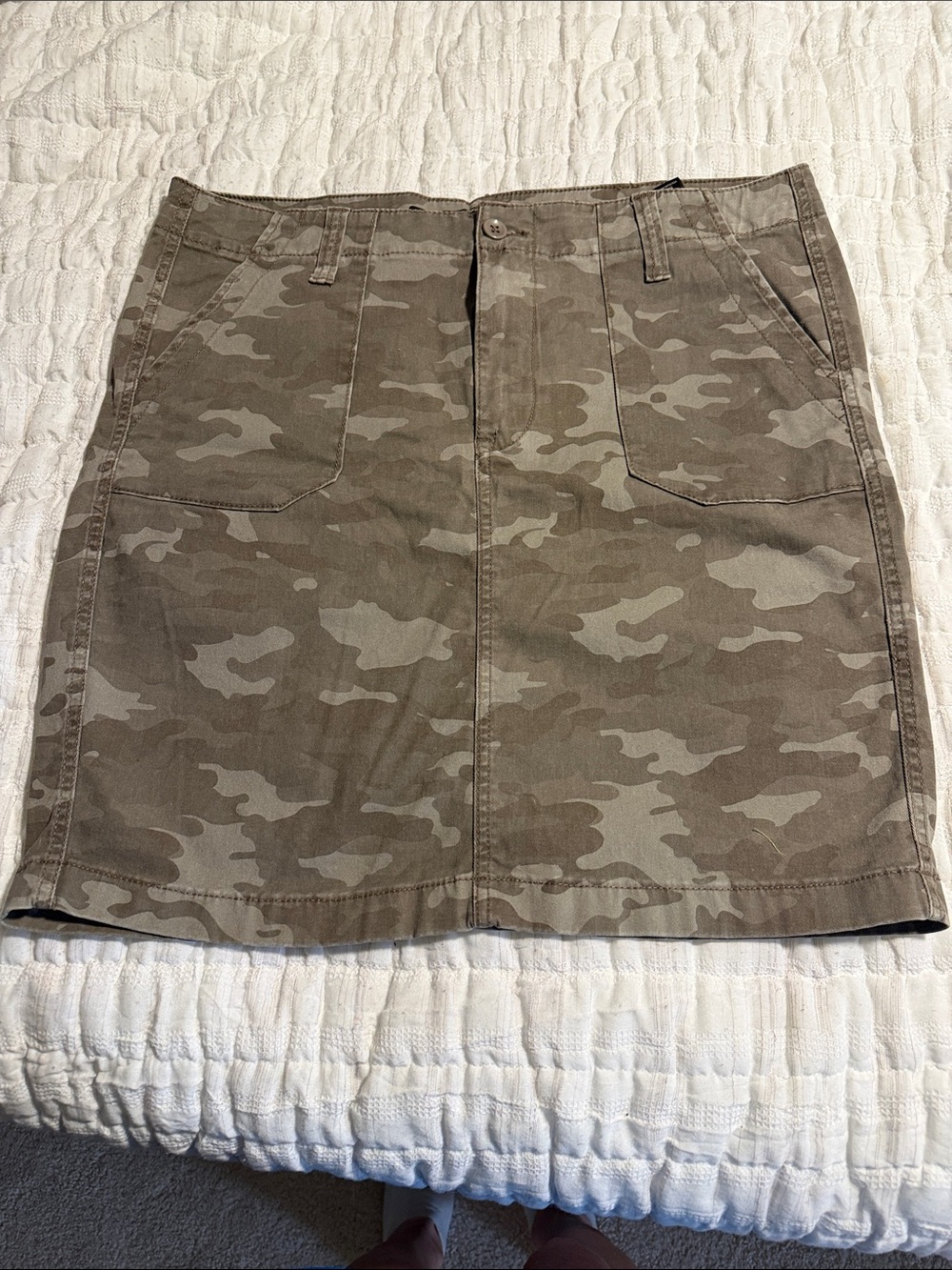 Seven7 Camo Mini Skirt in Olive/Taupe